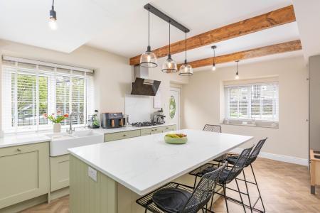 Dining Kitchen