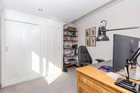 Bedroom 4 / Study