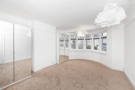 Media image 08