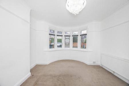 Media image 02