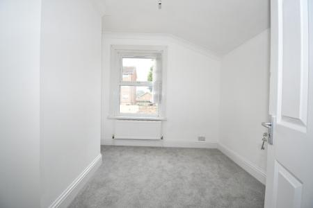 Media image 06