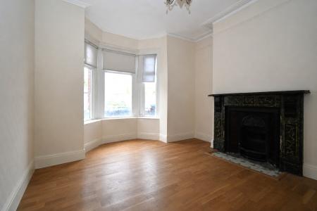 Media image 01