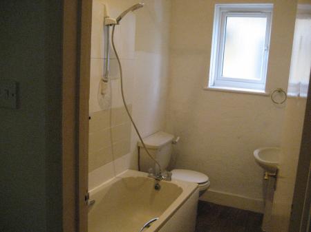 25A Broadfield checkout Mr Chow 631.JPG