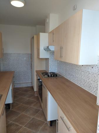 FLAT 4, W CT KITCHEN 1 - FEB 2021 (1).jpg