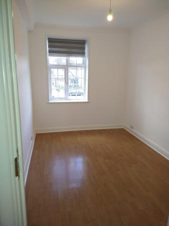 FLAT 4, W CT BEDROOM - FEB 2021.jpg