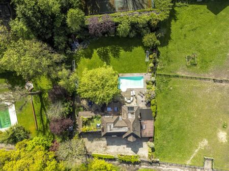 dji_fly_20250424_151918_914_1745505306160_photo.jp