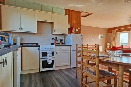 OPEN PLAN LIVING ROOM