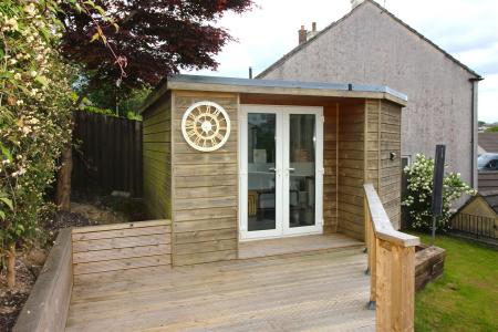 SUMMER HOUSE