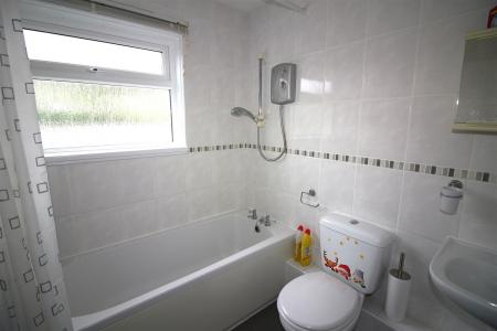 BATHROOOM