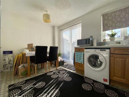 Kitchen Diner 2.jpeg