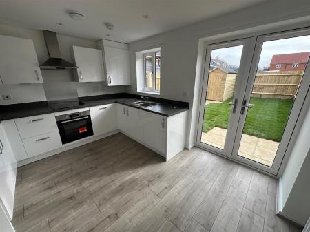 Pill Hill Kirchen.jpg