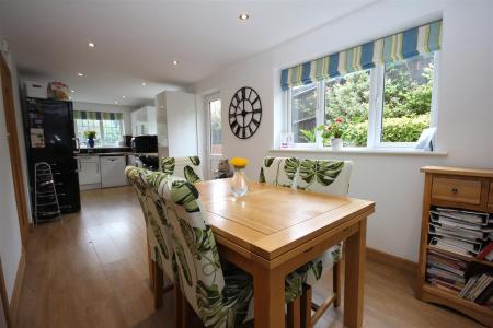 2022-10-24 22.09.36.jpg