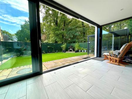 bi-folds.jpg