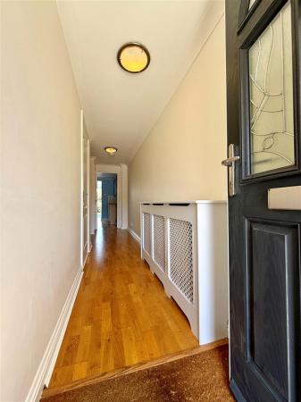 hallway.jpg
