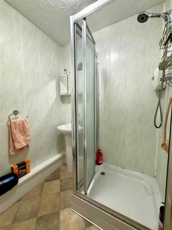 shower room.jpg