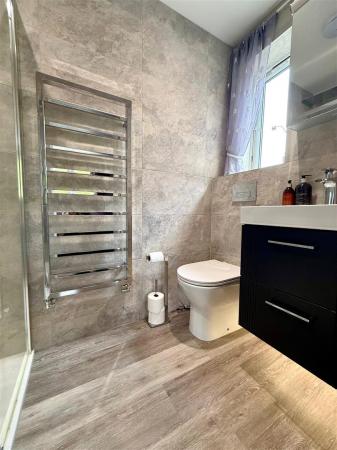 en-suite.jpg
