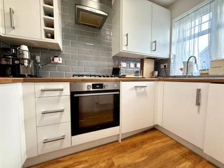 new kitchen.jpg