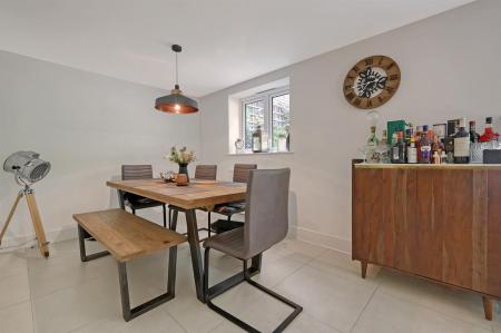 img_8905_16 copy 2.jpg