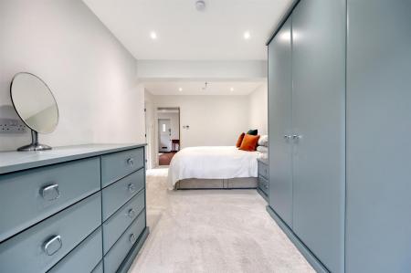 img_5576_4 copy 2.jpg