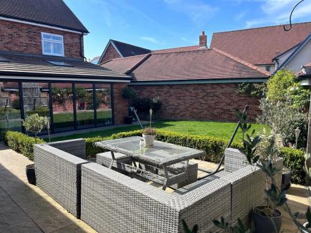 WhatsApp Image 2025-04-04 at 13.51.24.jpeg