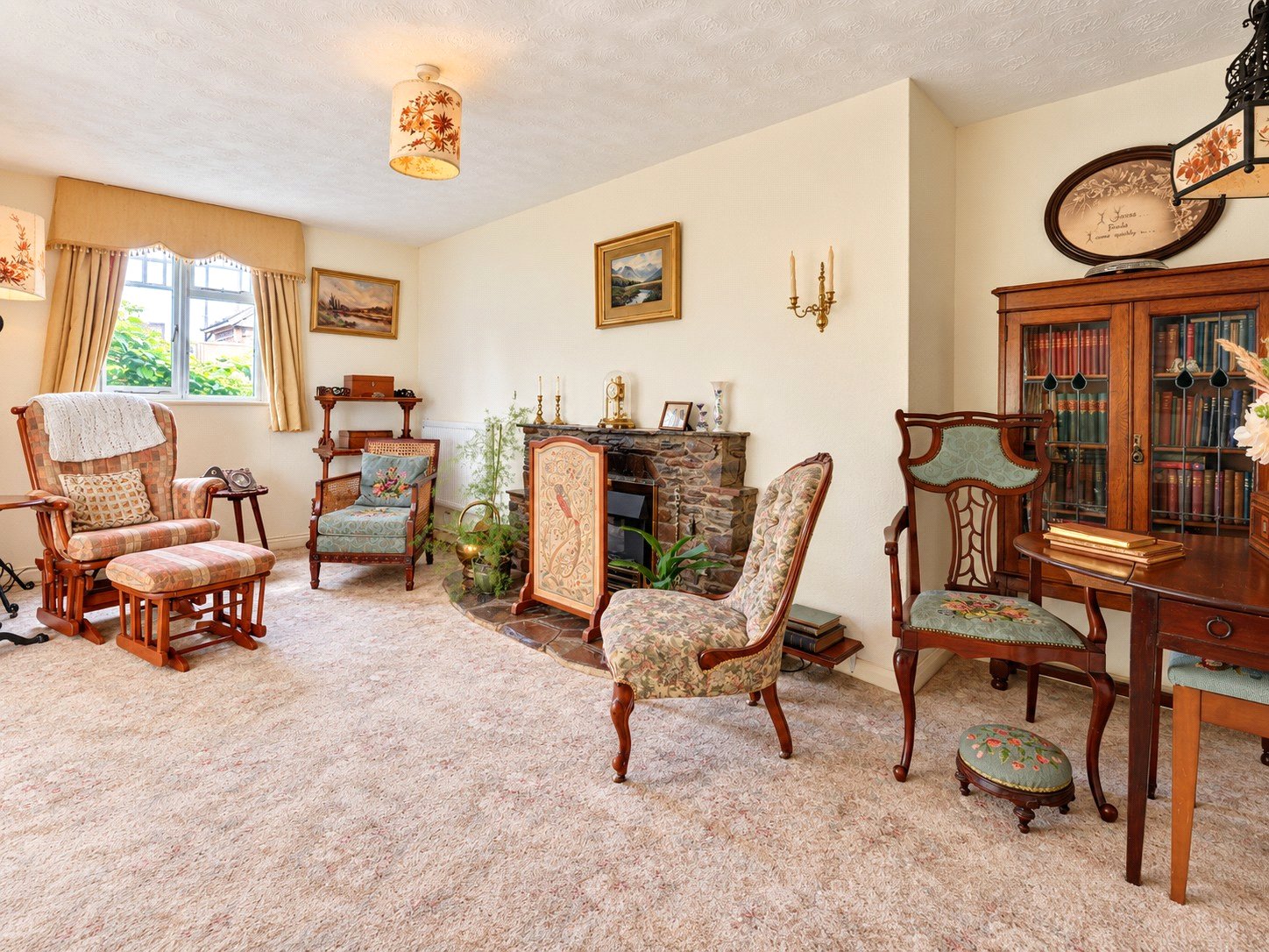 property-img