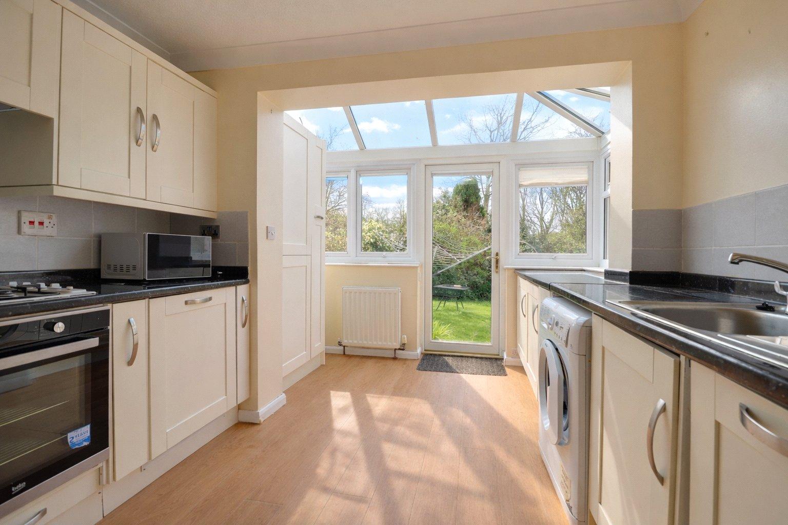 property-img