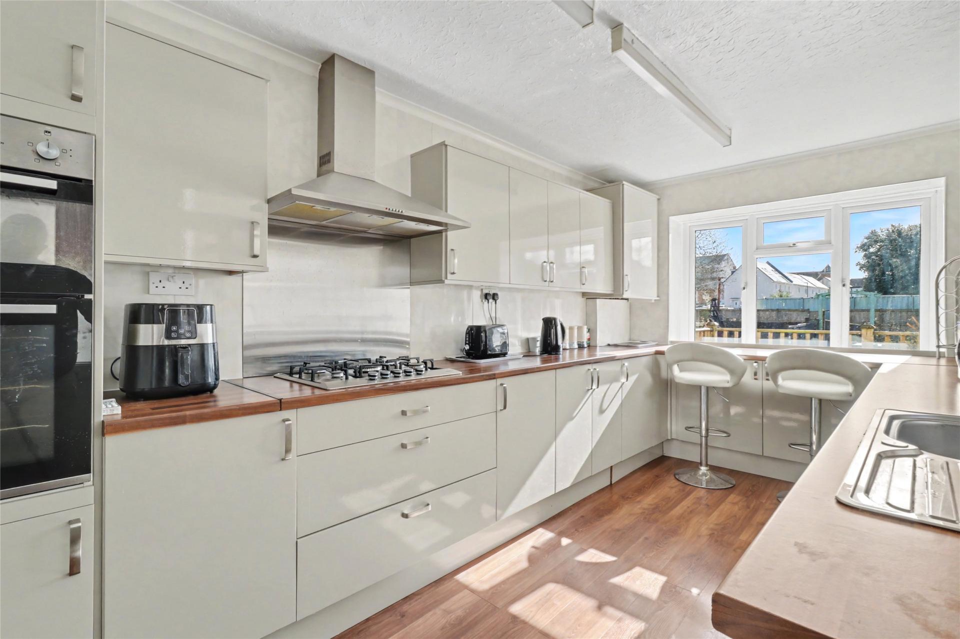 property-img