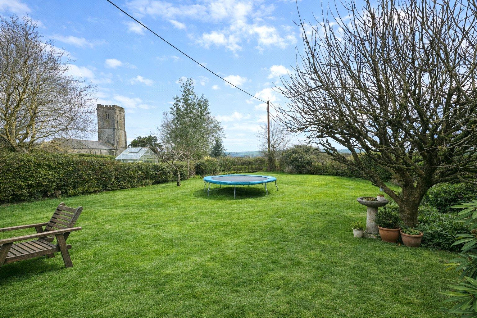 property-img