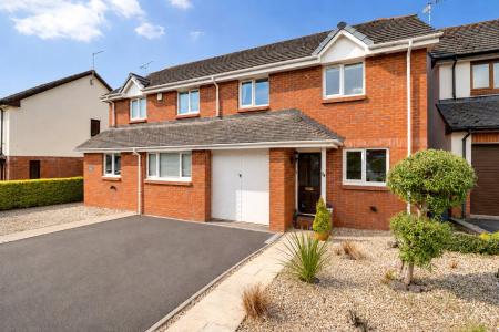 Hele Lane, Roundswell, Barnstaple, Devon, EX31 - Webbers