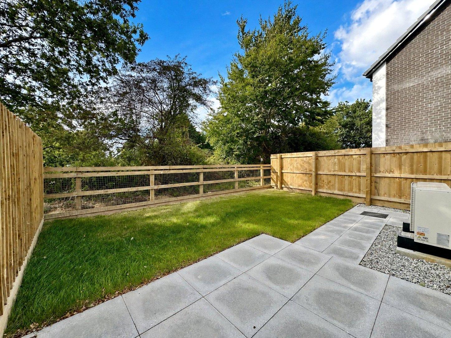 property-img
