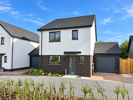 Long Close, Landkey, Barnstaple, Devon, EX32 - Webbers