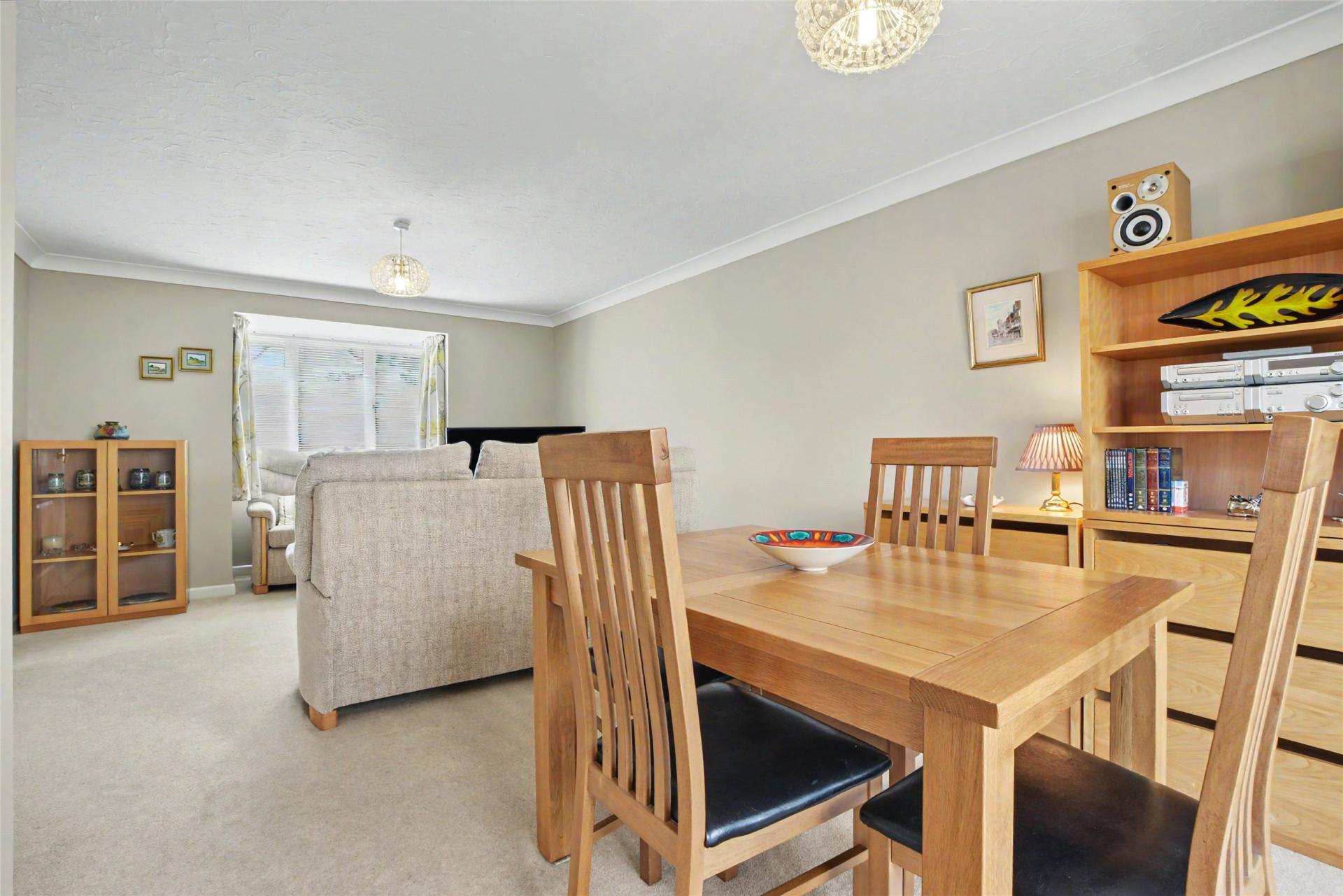 property-img
