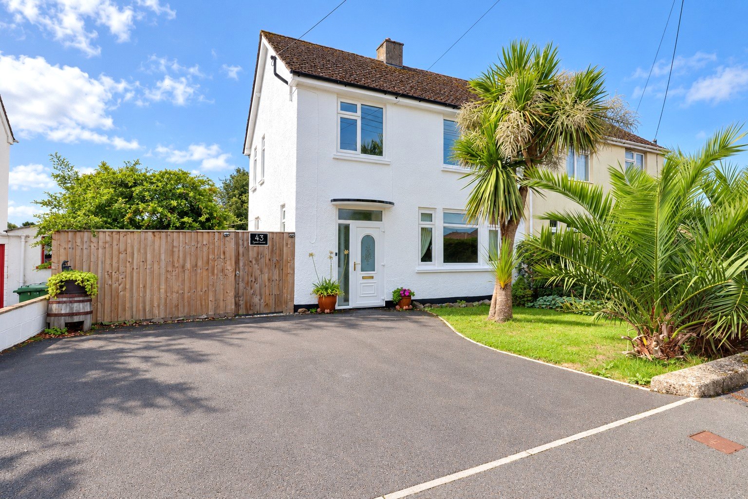 property-img