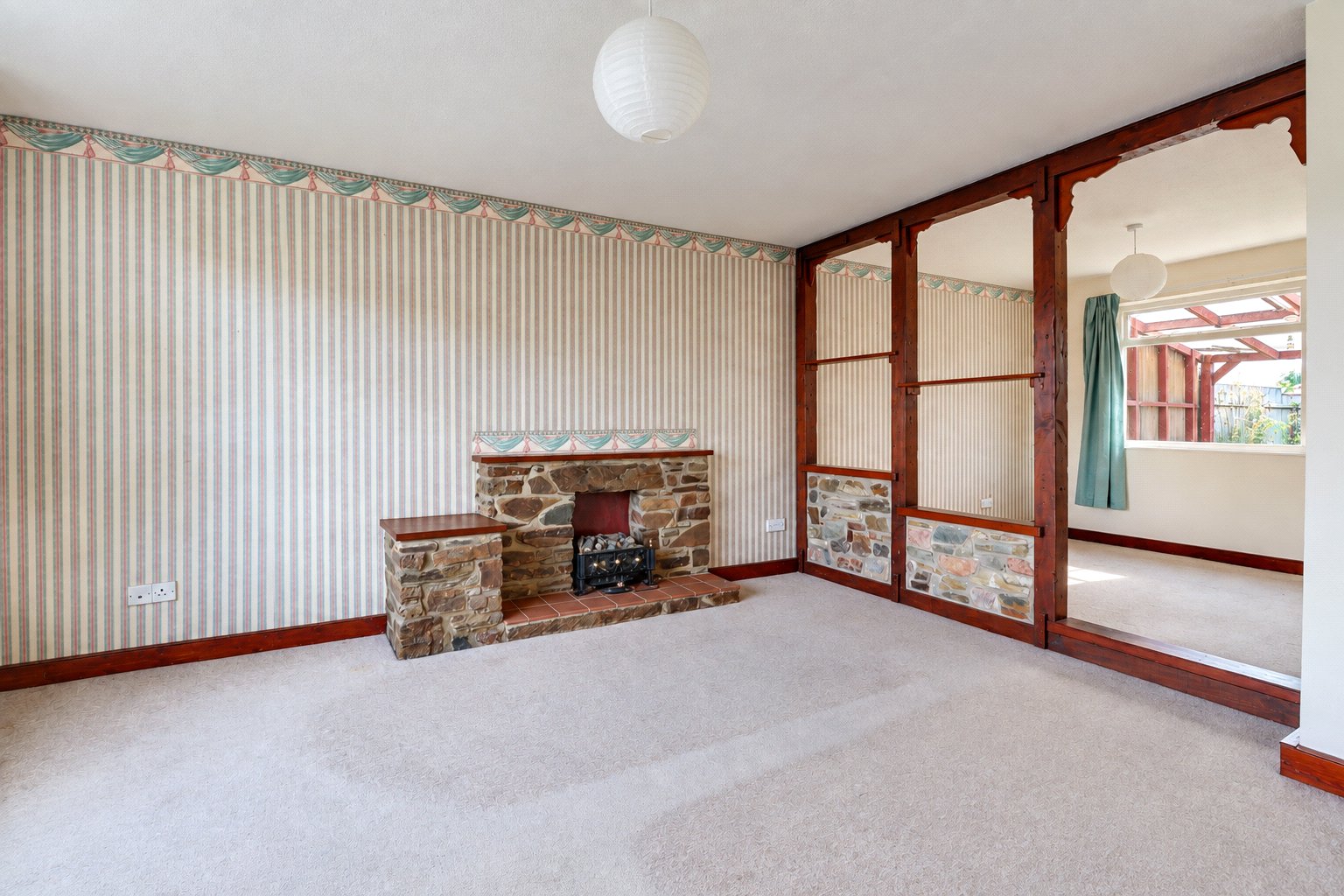 property-img