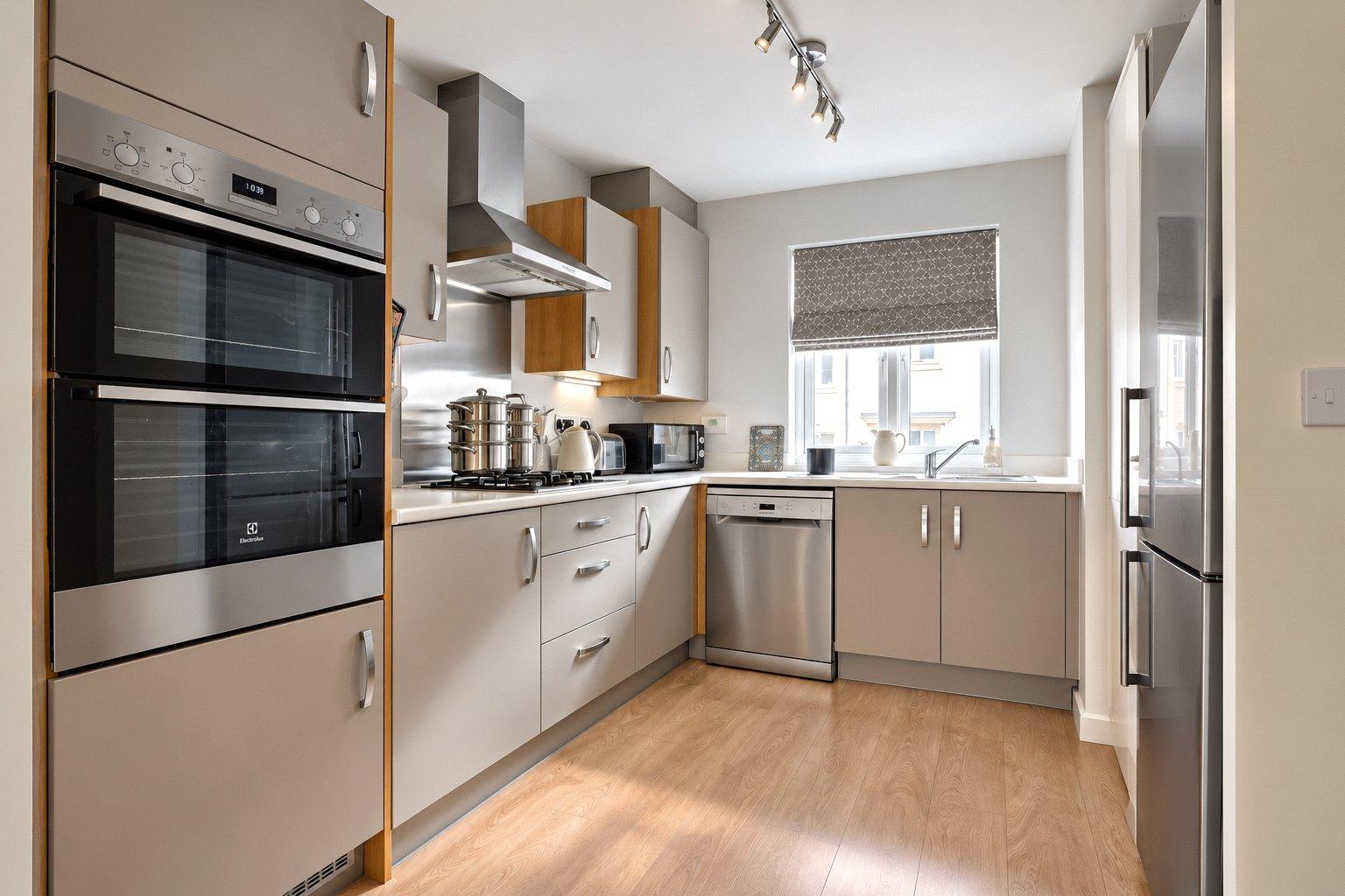property-img
