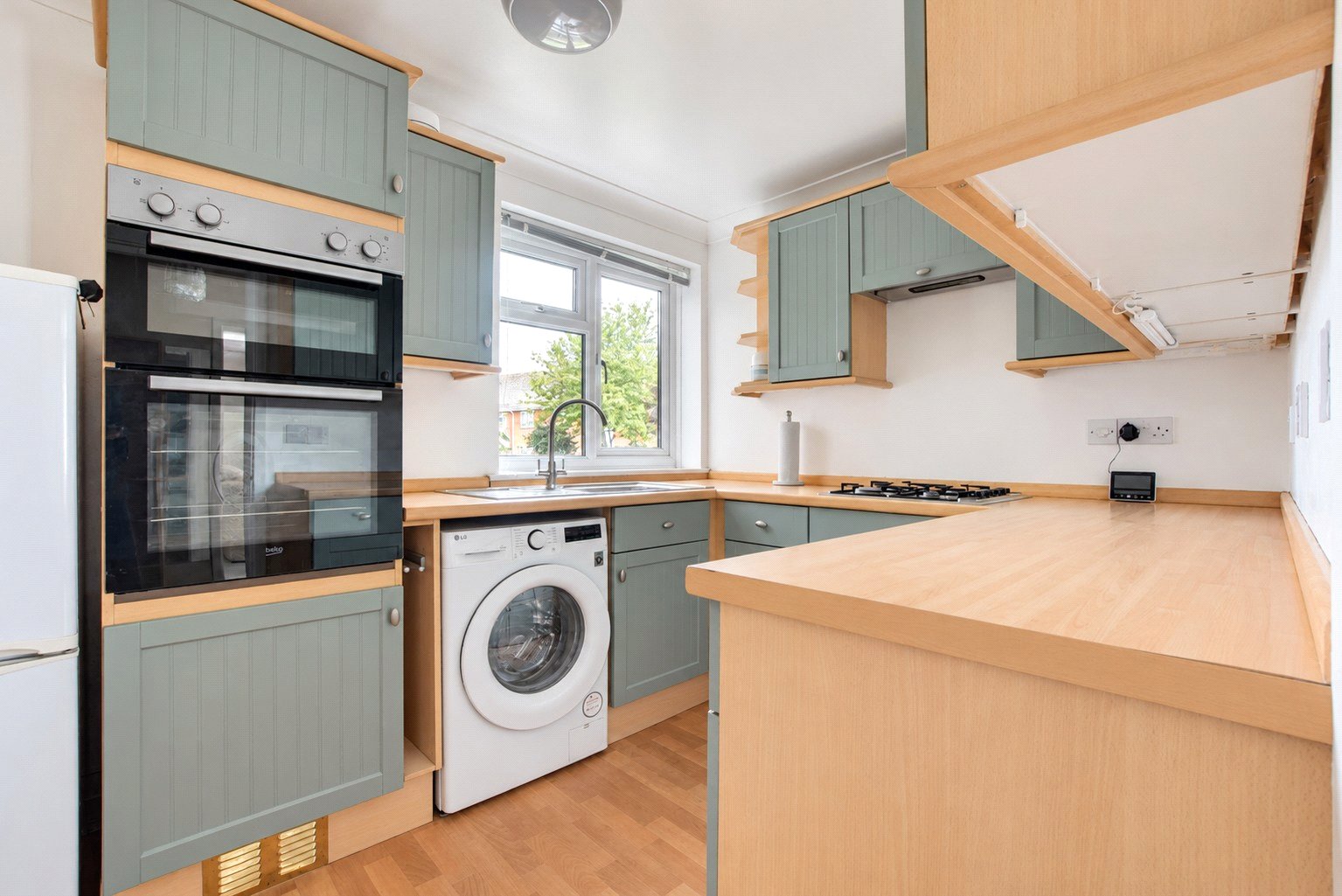 property-img