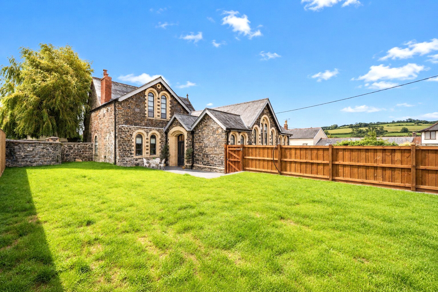 property-img