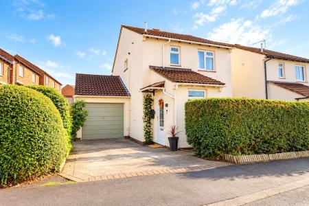 Long Meadow Drive, Barnstaple, Devon, EX32 - Webbers