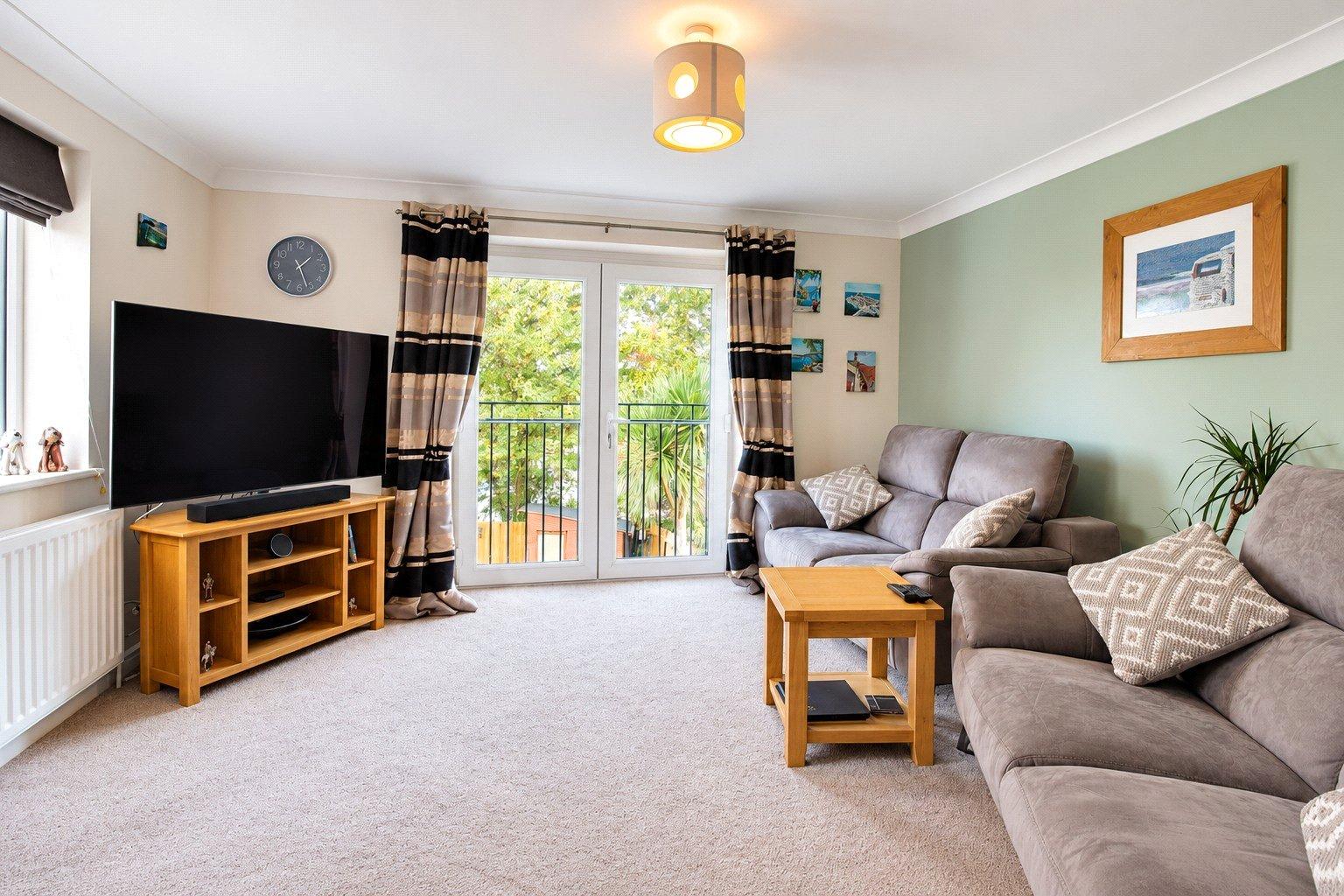 property-img