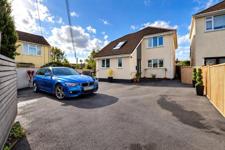 Lynhurst Avenue, Sticklepath, Barnstaple, Devon, EX31 - Webbers