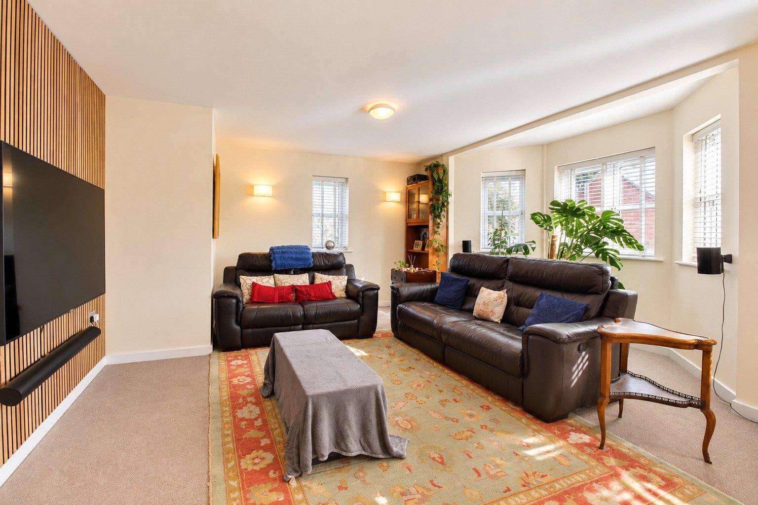 property-img