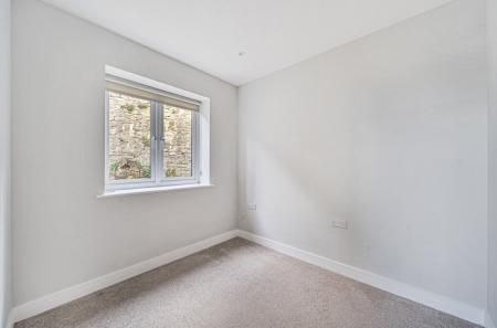 1382617-25-691f2a...