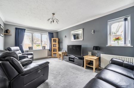 1400407-18-6967b7...