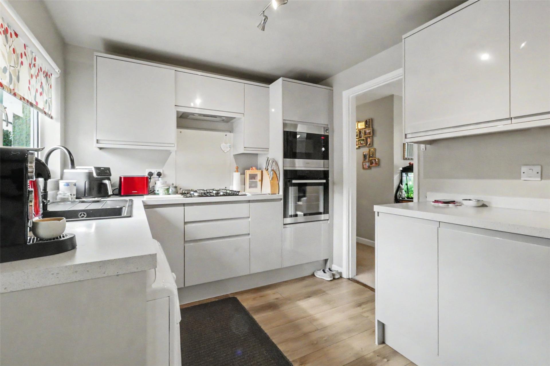property-img
