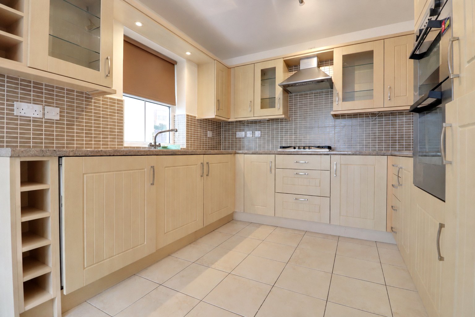 property-img