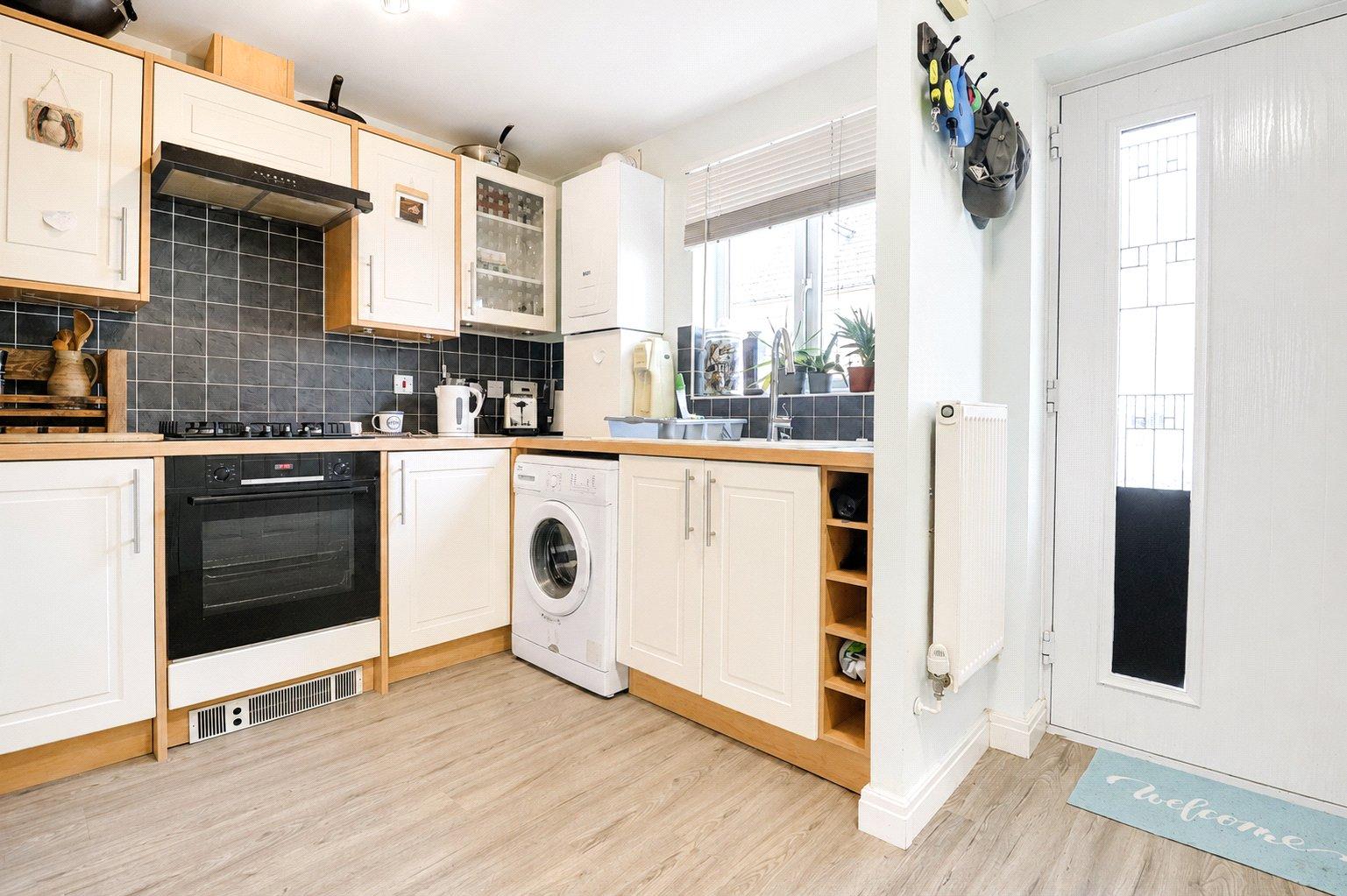 property-img