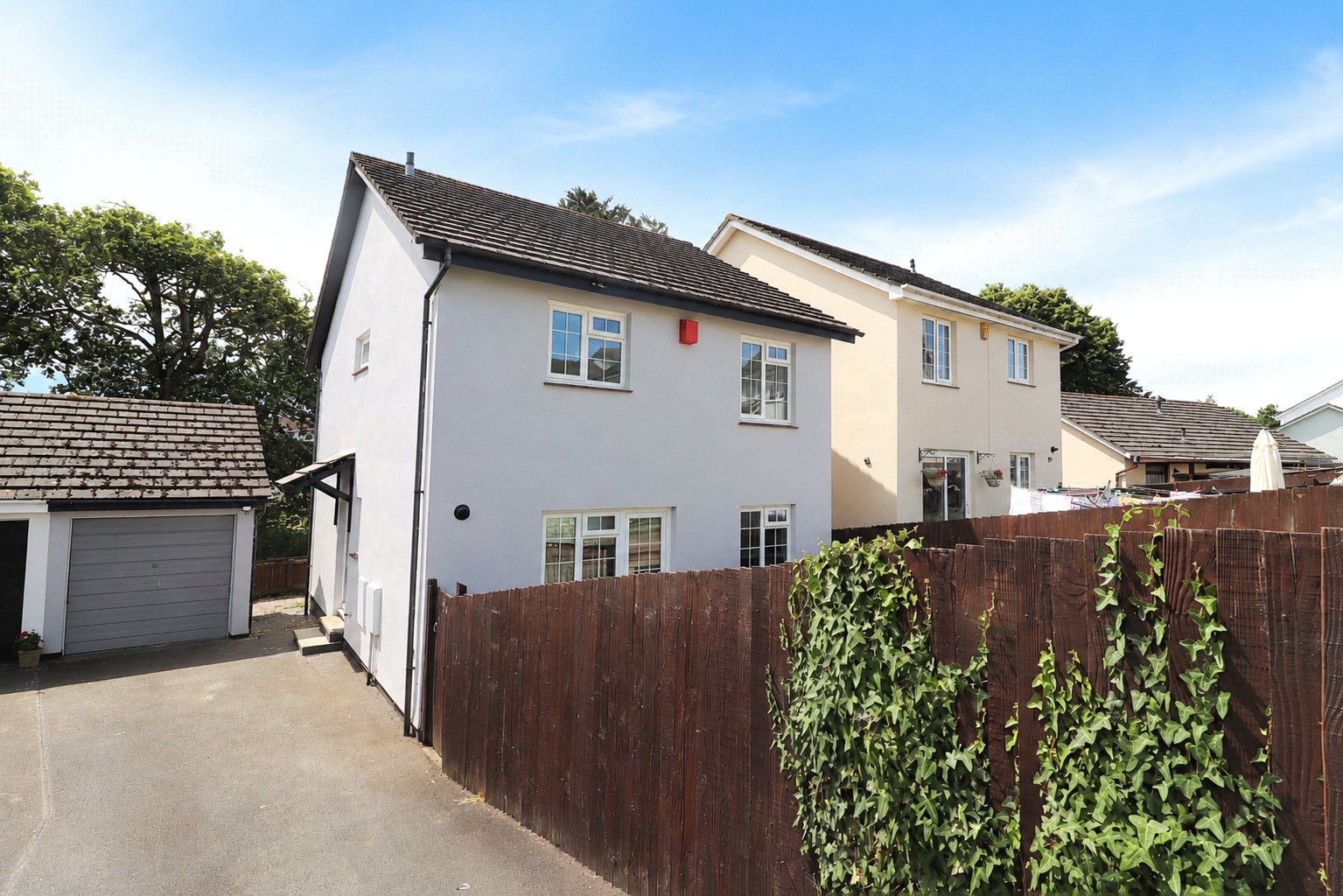 property-img
