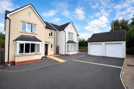 Taylor Crescent, Westward Ho, Bideford, Devon, EX39 - Webbers