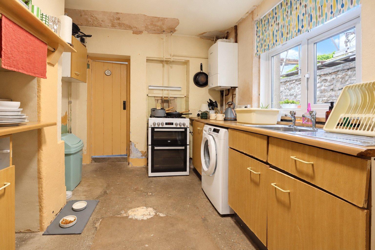 property-img