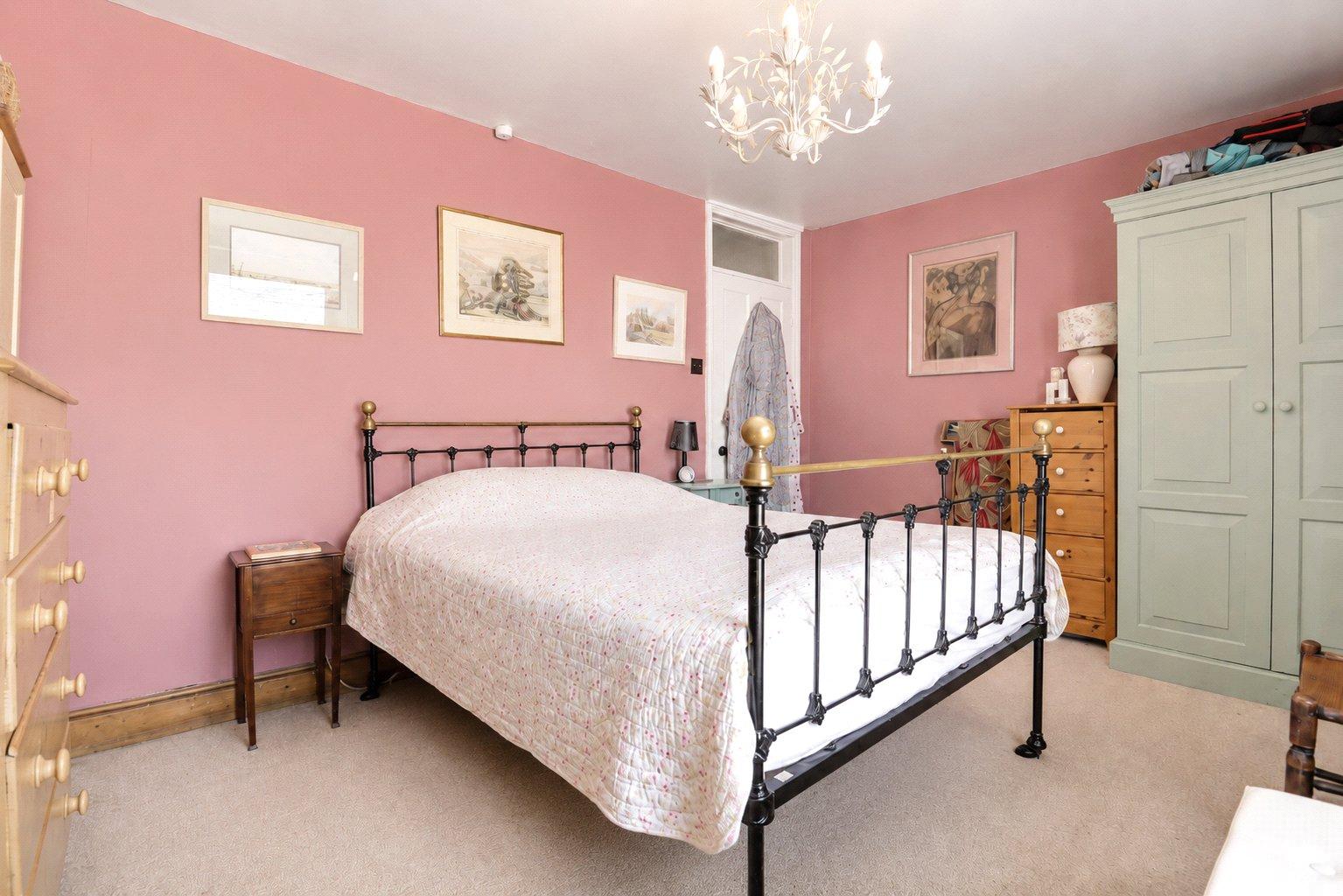 property-img